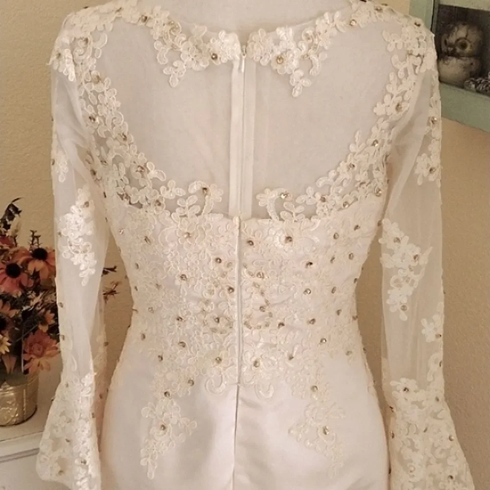 NEW Prom/Wedding Short Formal - Picture 9 of 15